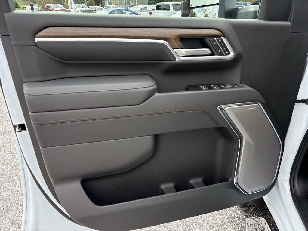 New 2026 Chevrolet Silverado 3500 High Country w/ High Country Premium Package image 24