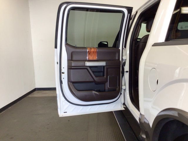 Used 2018 Ford F150 King Ranch w/ Equipment Group 601A Luxury AWD/4WD image 8