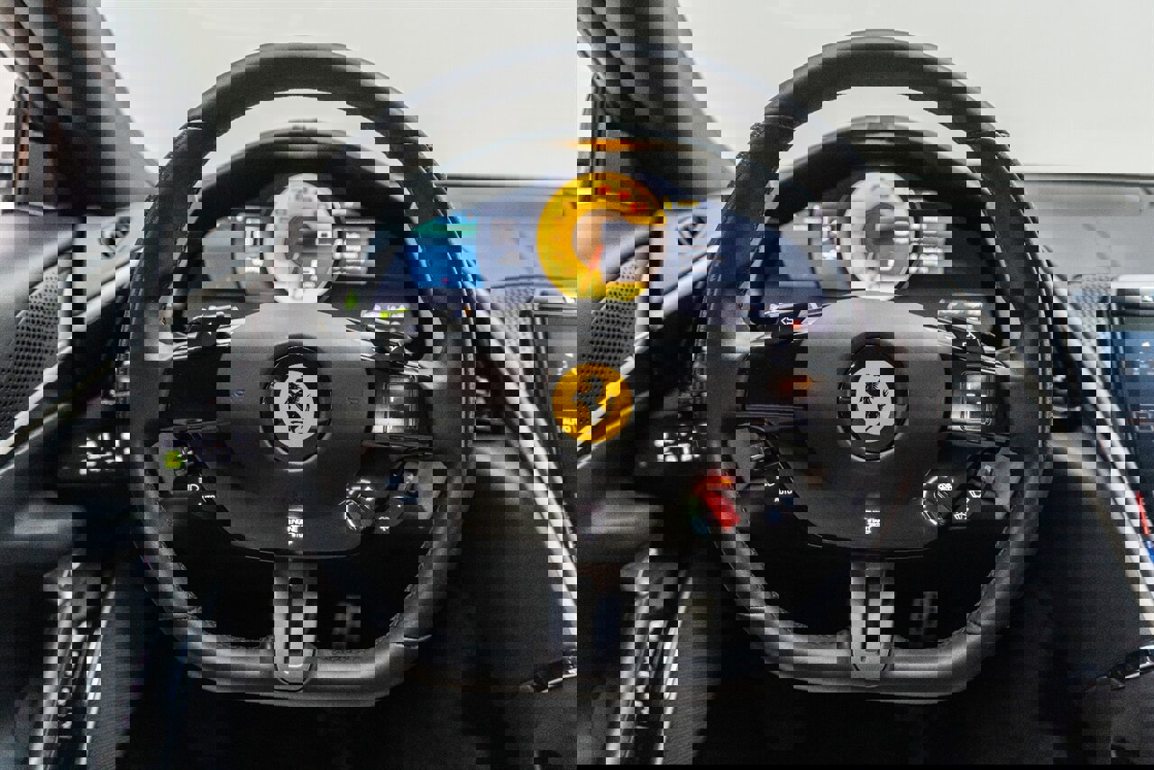 Used 2021 Ferrari Roma image 91