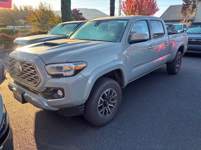 Certified 2023 Toyota Tacoma TRD Sport w/ TRD Premium Sport Package AWD/4WD image 5