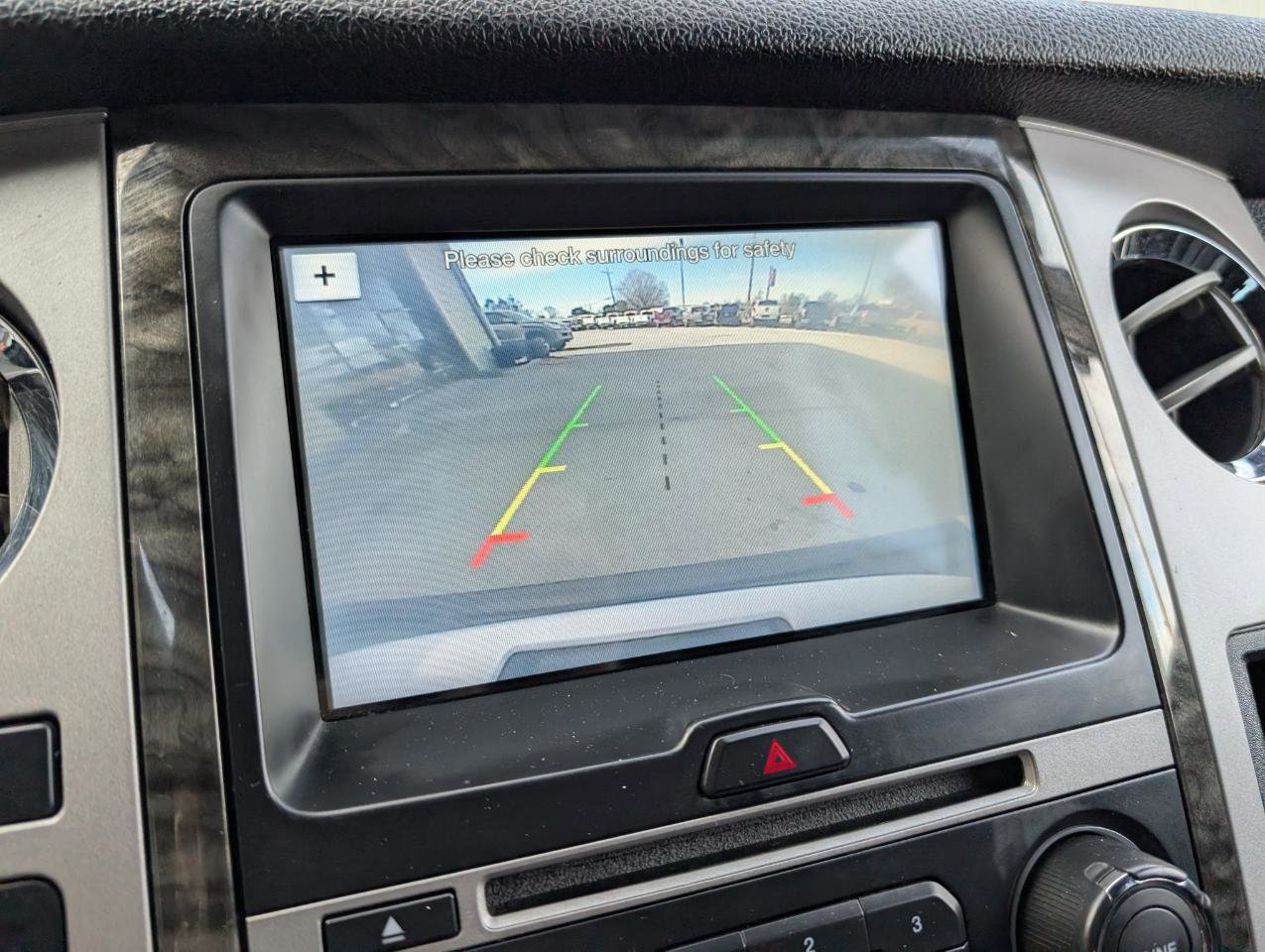 Used 2017 Ford Expedition Limited image 18