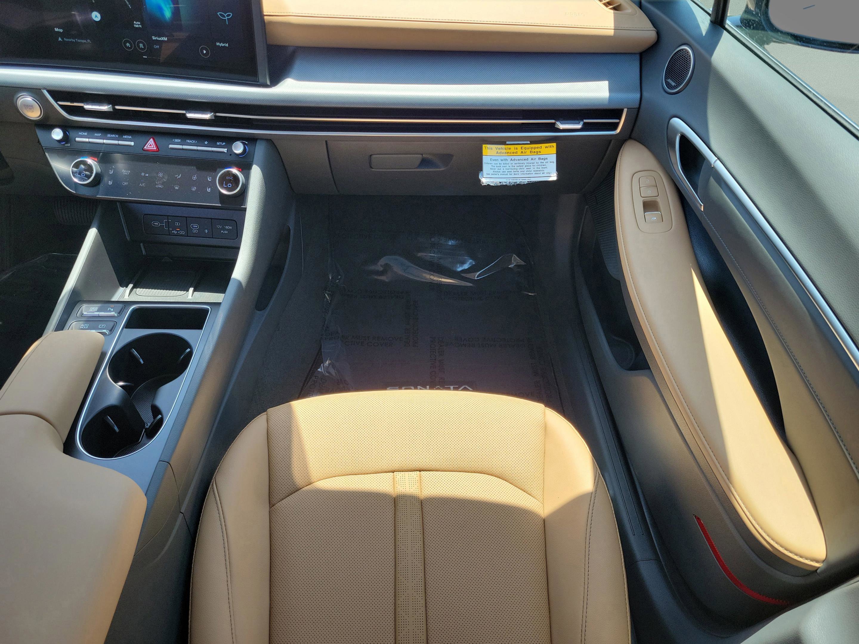 New 2025 Hyundai Sonata Limited image 15