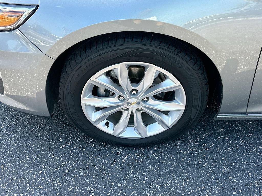 Used 2024 Chevrolet Malibu LT FWD image 30