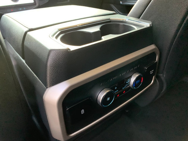 Used 2023 Ford Expedition Limited image 23