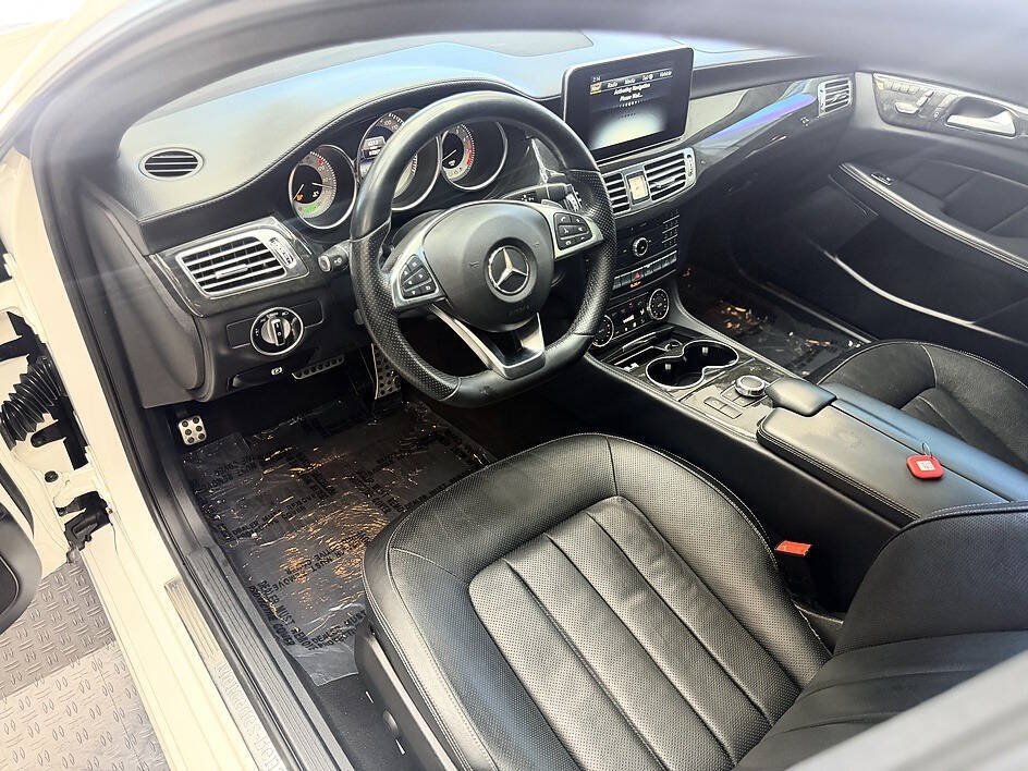 Used 2016 Mercedes-Benz CLS 400 image 5