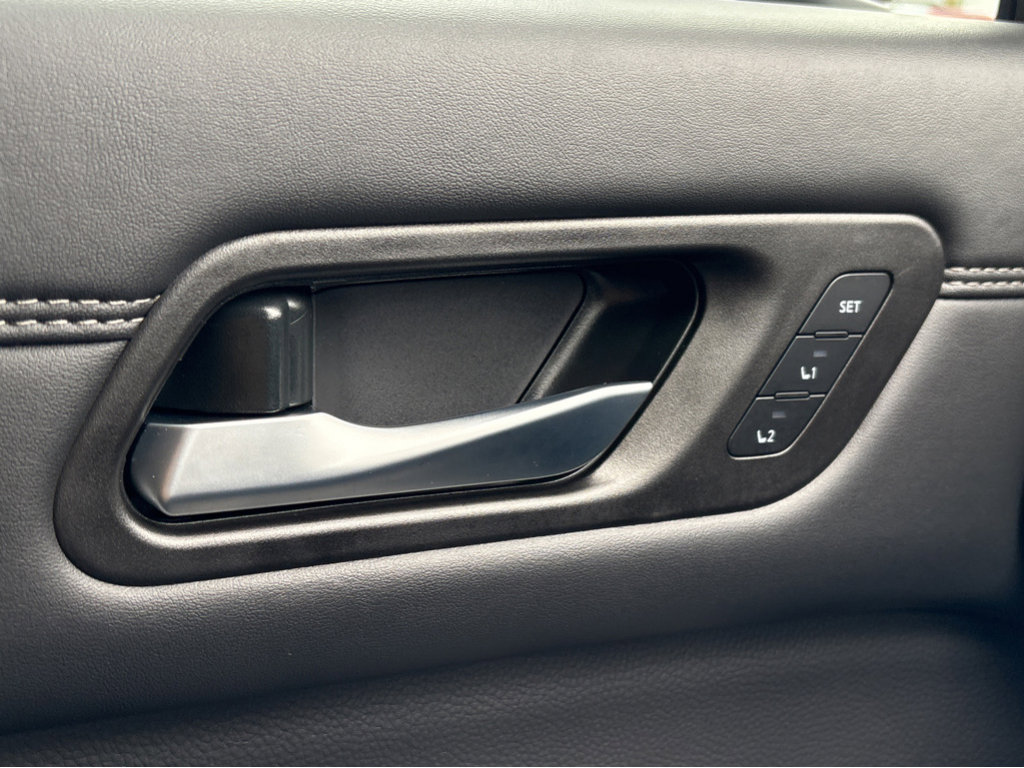 New 2026 Nissan Pathfinder Platinum w/ Cargo Package FWD image 36