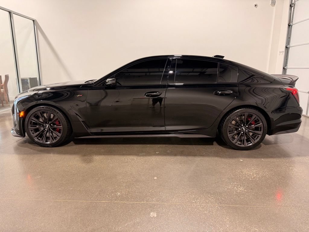 Used 2025 Cadillac CT5 V Blackwing w/ Carbon Fiber 2 Package RWD image 8