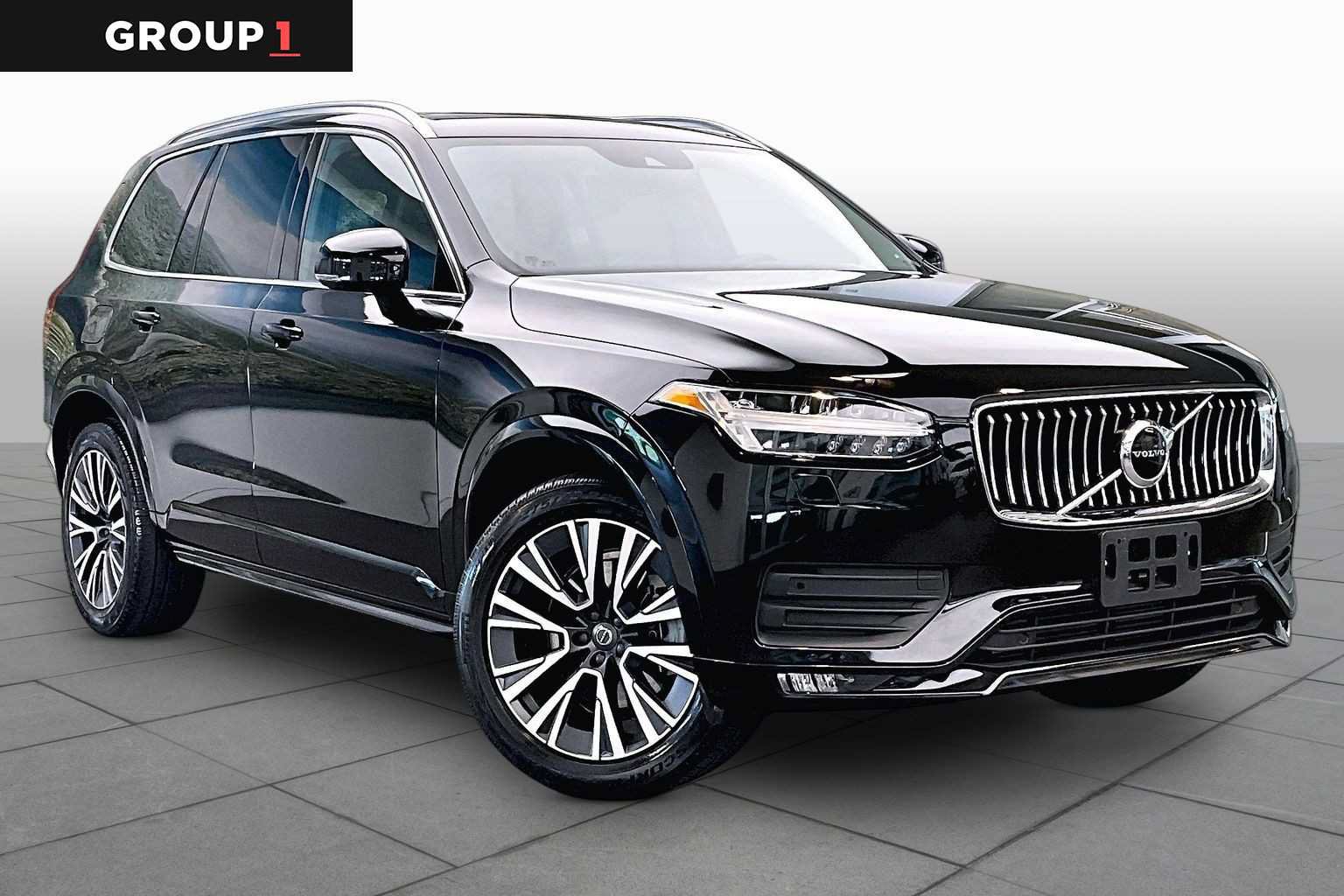 Used 2022 Volvo XC90 T5 Momentum w/ Climate Package