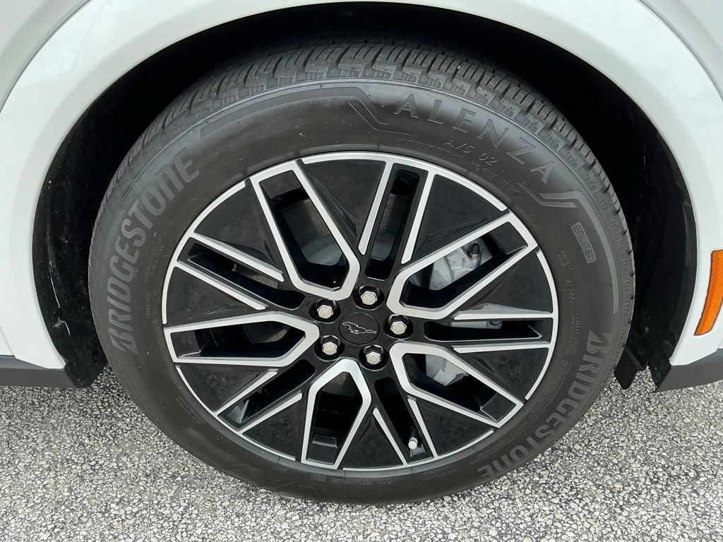 Certified 2025 Ford Mustang Mach-E Premium RWD image 24