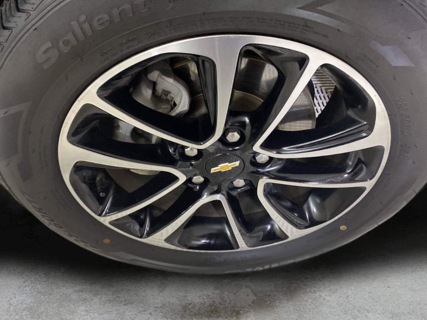 Used 2025 Chevrolet TrailBlazer LT AWD/4WD image 14