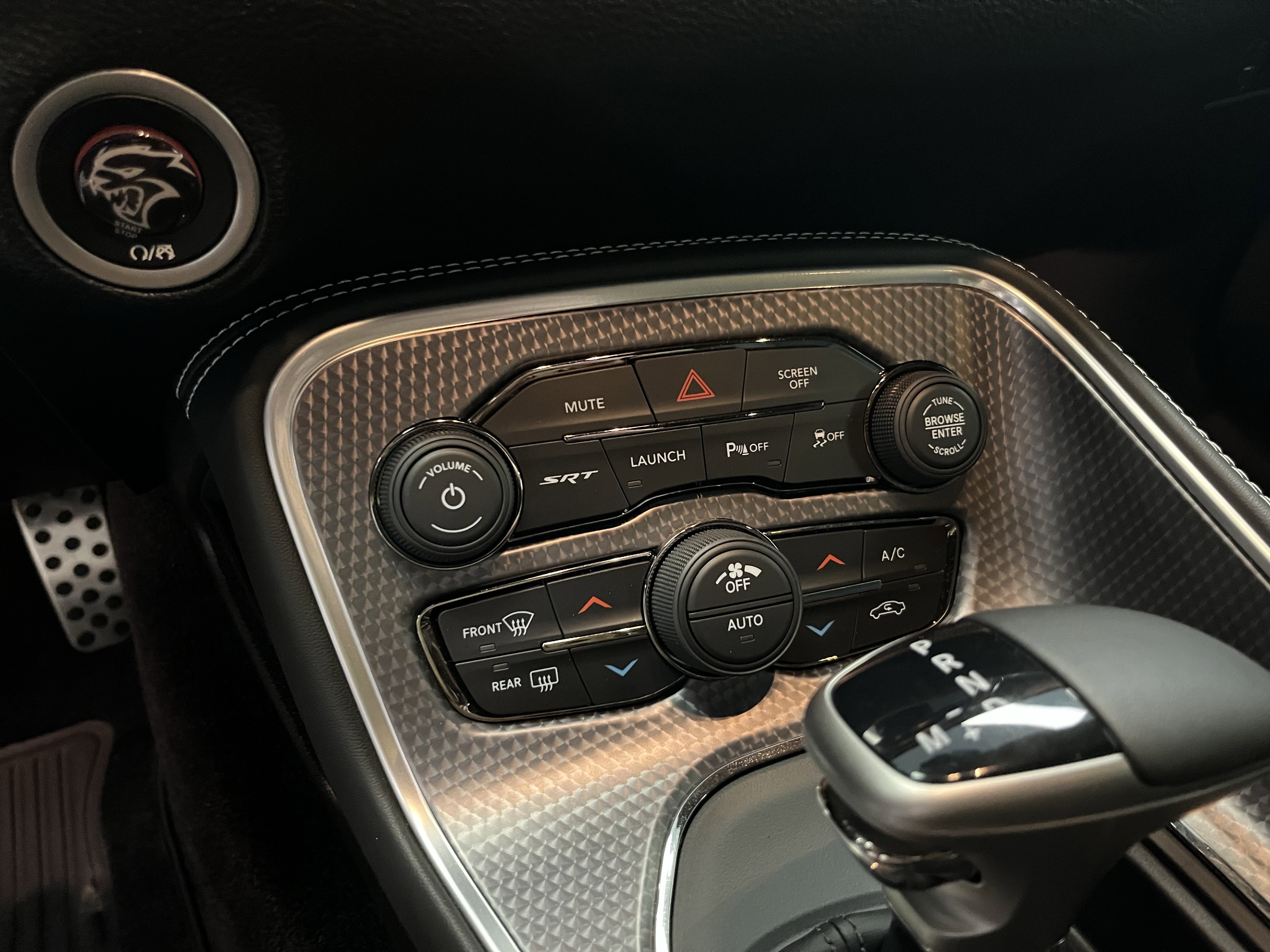 Used 2018 Dodge Challenger SRT Hellcat image 22