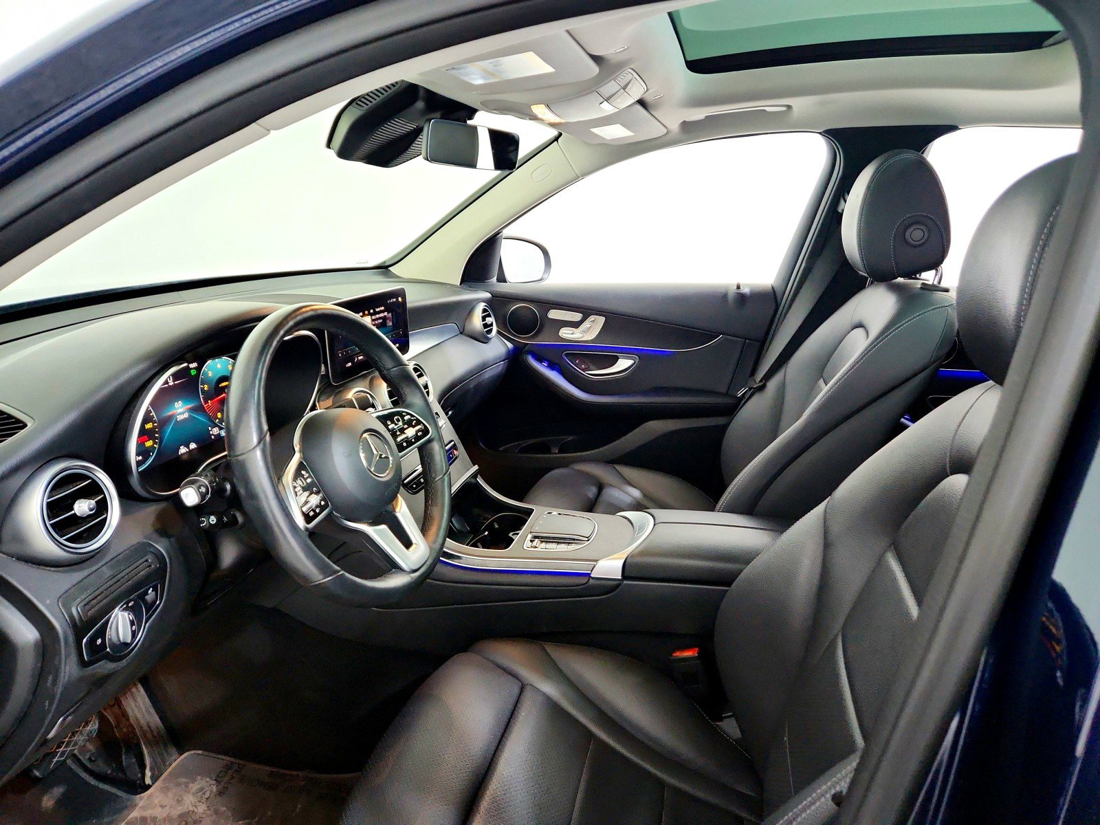 Used 2022 Mercedes-Benz GLC 300 4MATIC image 17