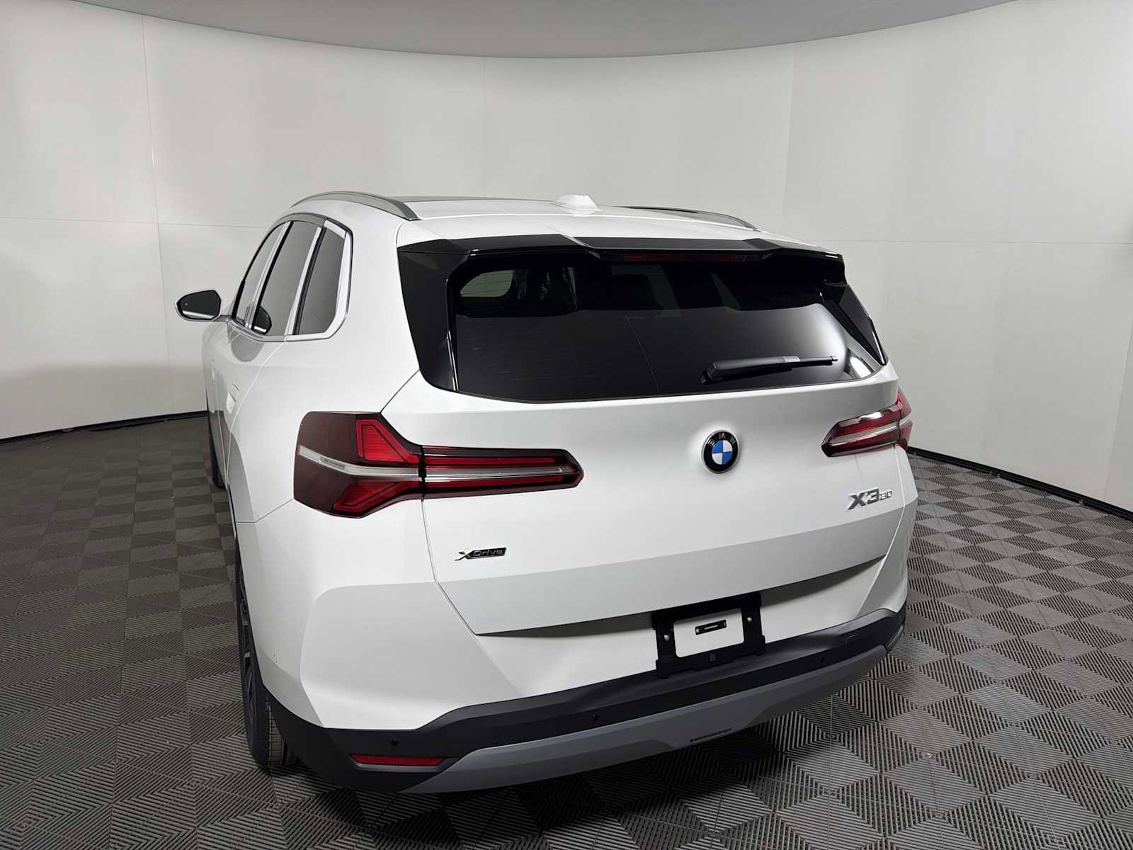 New 2026 BMW X3 xDrive30 image 3