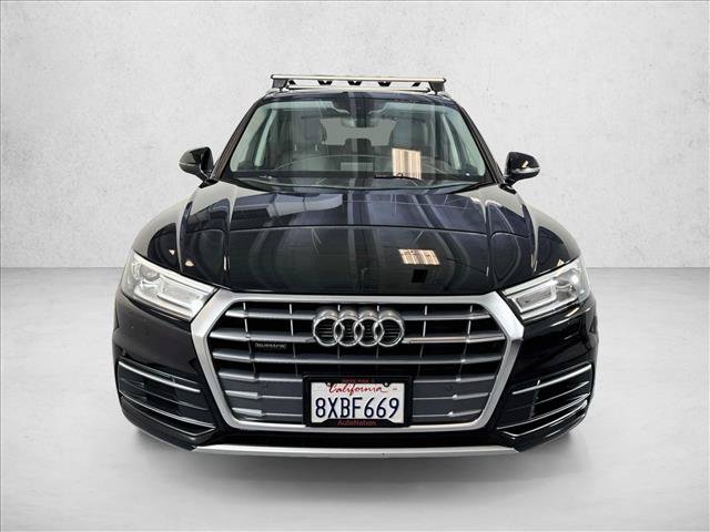 Used 2020 Audi Q5 2.0T Premium w/ Convenience Package AWD/4WD image 2