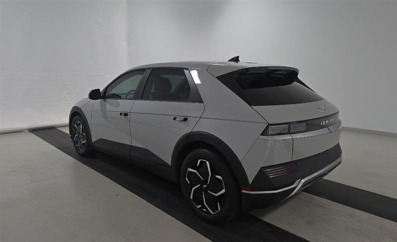 Used 2024 Hyundai Ioniq 5 SEL image 6