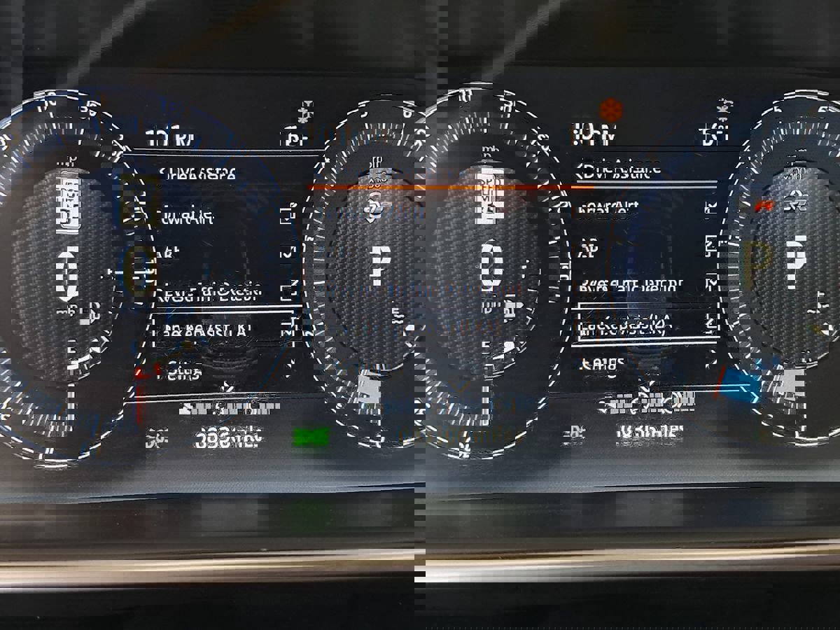 Used 2017 Land Rover Range Rover Sport SVR AWD/4WD image 17