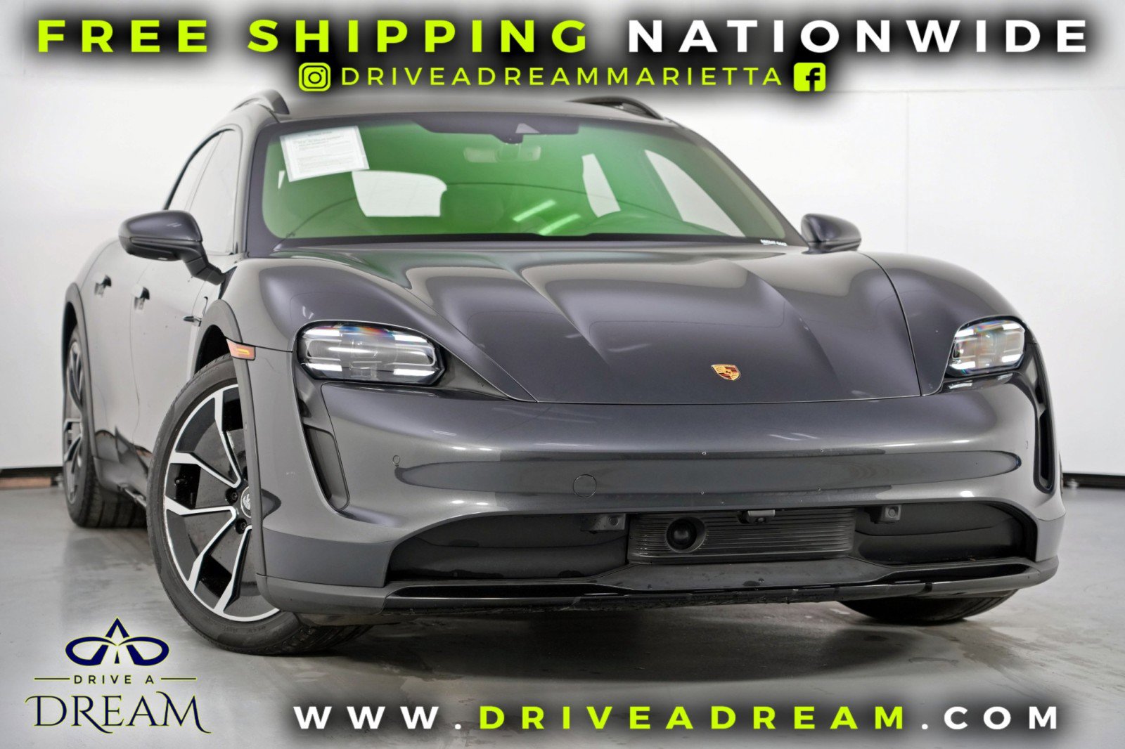 Used 2023 Porsche Taycan 4S w/ Performance Package image 2
