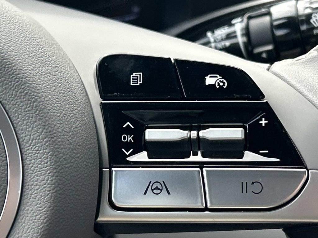 New 2026 Hyundai Elantra Sport image 29