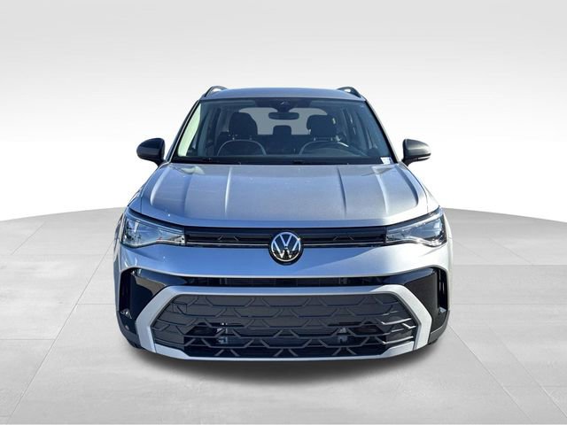 New 2026 Volkswagen Taos S image 8