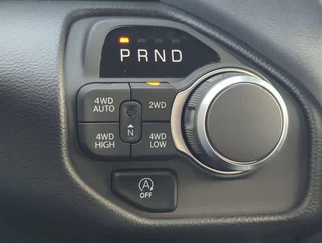 Certified 2025 RAM 1500 Big Horn AWD/4WD image 32
