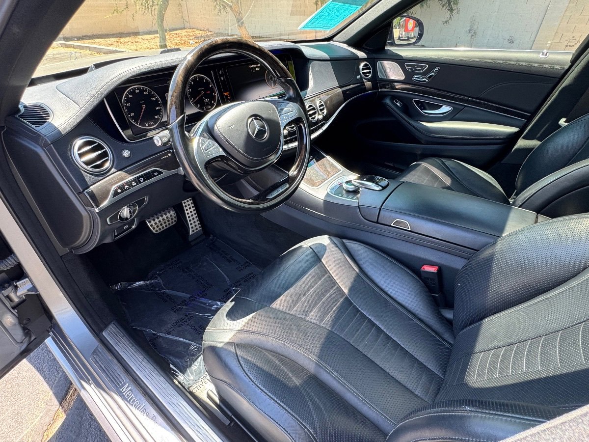 Used 2015 Mercedes-Benz S 550 Sedan w/ Sport Package image 16