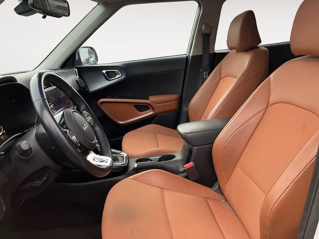 Used 2024 Kia Soul EX w/ Option Group 015 FWD image 9