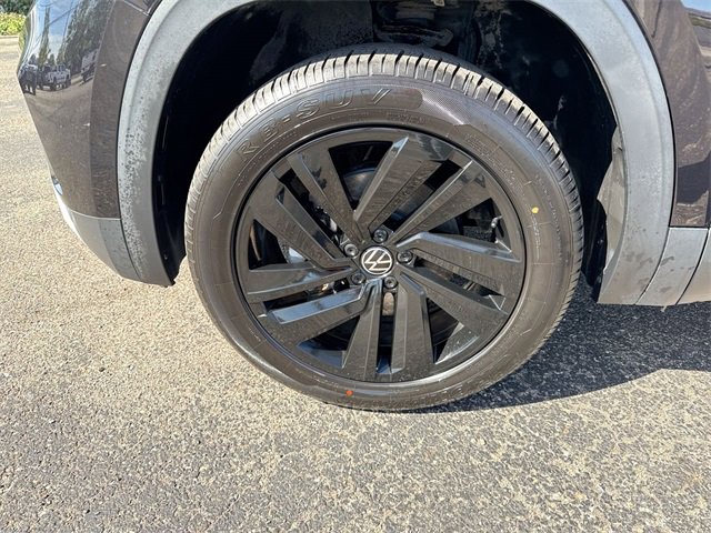 Used 2021 Volkswagen Atlas Cross Sport SE w/ Panoramic Sunroof Package image 10