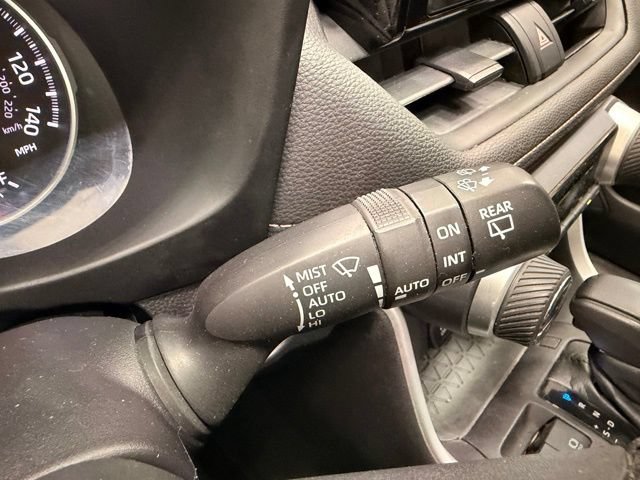 Used 2020 Toyota RAV4 XLE w/ Convenience Package AWD/4WD image 33