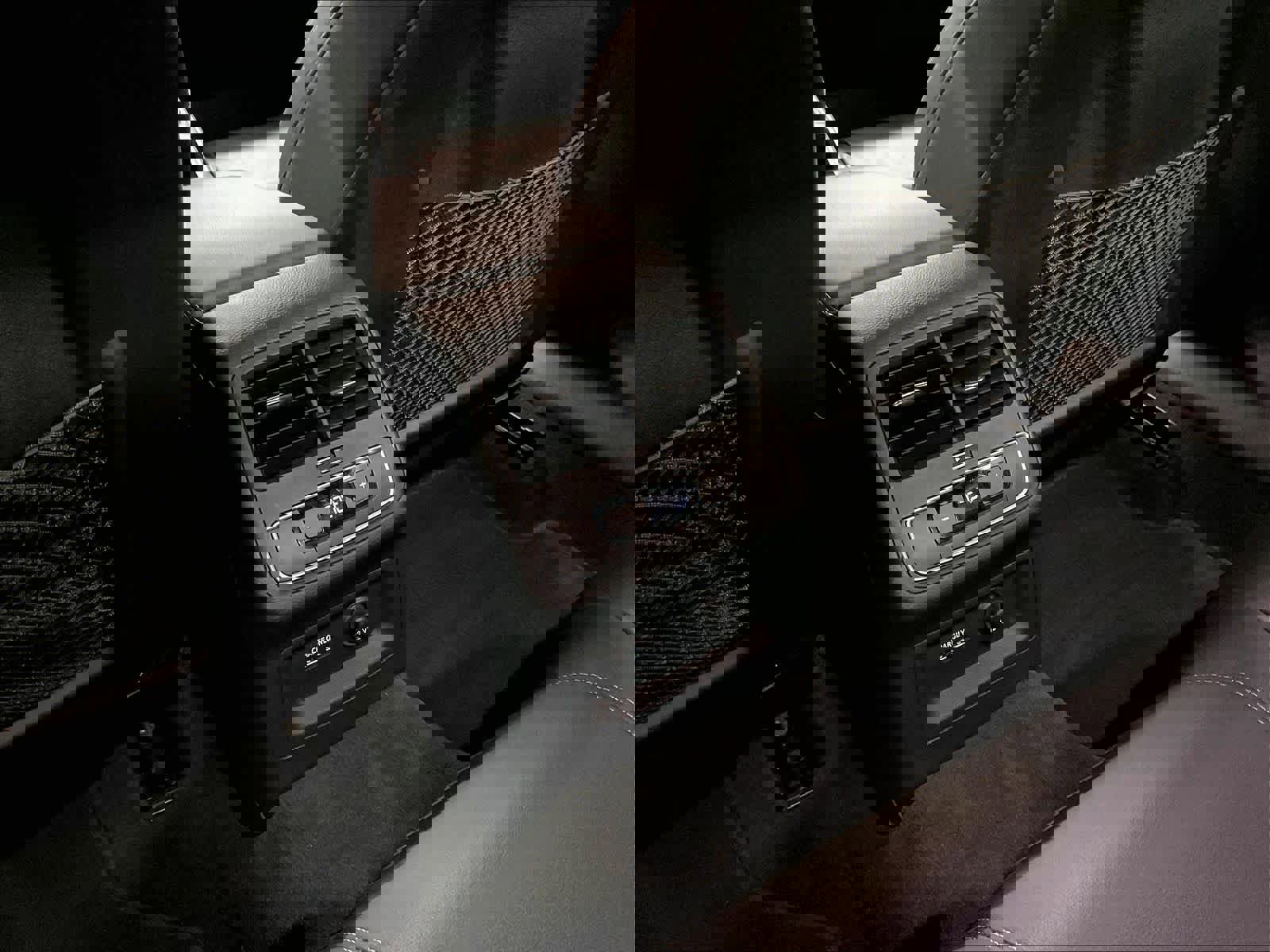 Certified 2023 Audi A4 2.0T Premium Plus w/ Premium Plus Package image 33