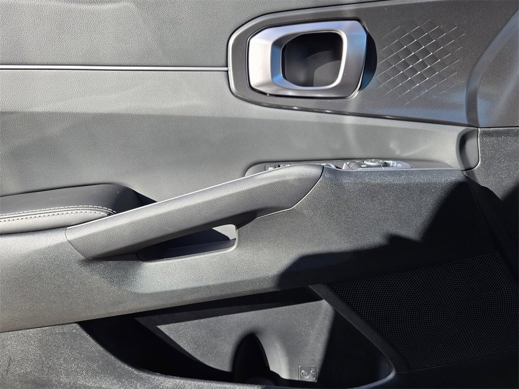 New 2026 Kia Sorento S w/ S Panoramic Sunroof Package image 24