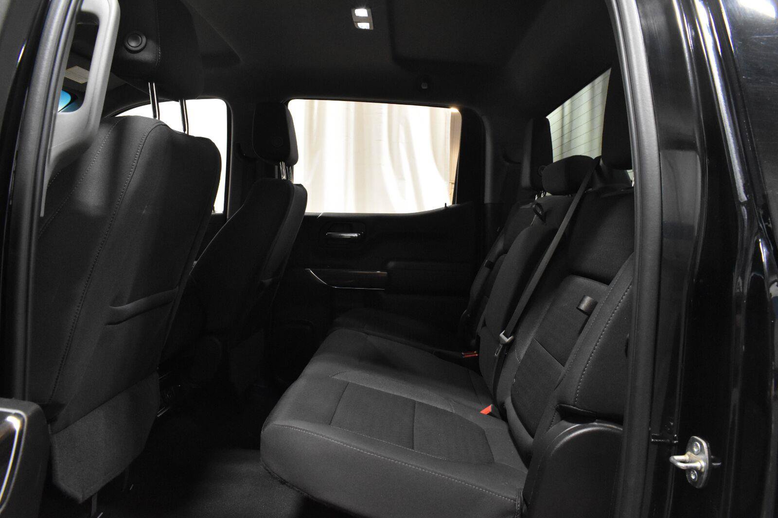 Used 2022 Chevrolet Silverado 1500 RST AWD/4WD image 4
