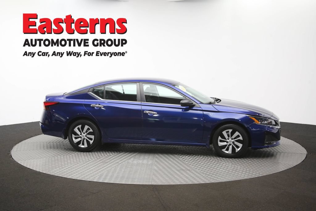 Used 2024 Nissan Altima 2.5 S FWD image 44