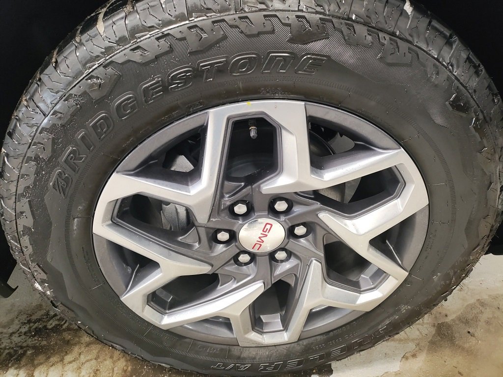 New 2026 GMC Sierra 1500 SLT w/ SLT Premium Plus Package image 4