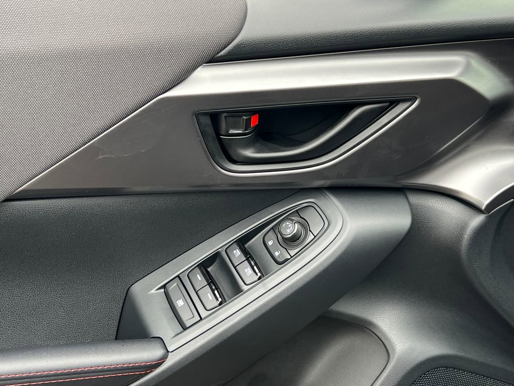 Used 2025 Subaru Impreza 2.0i Sport image 18