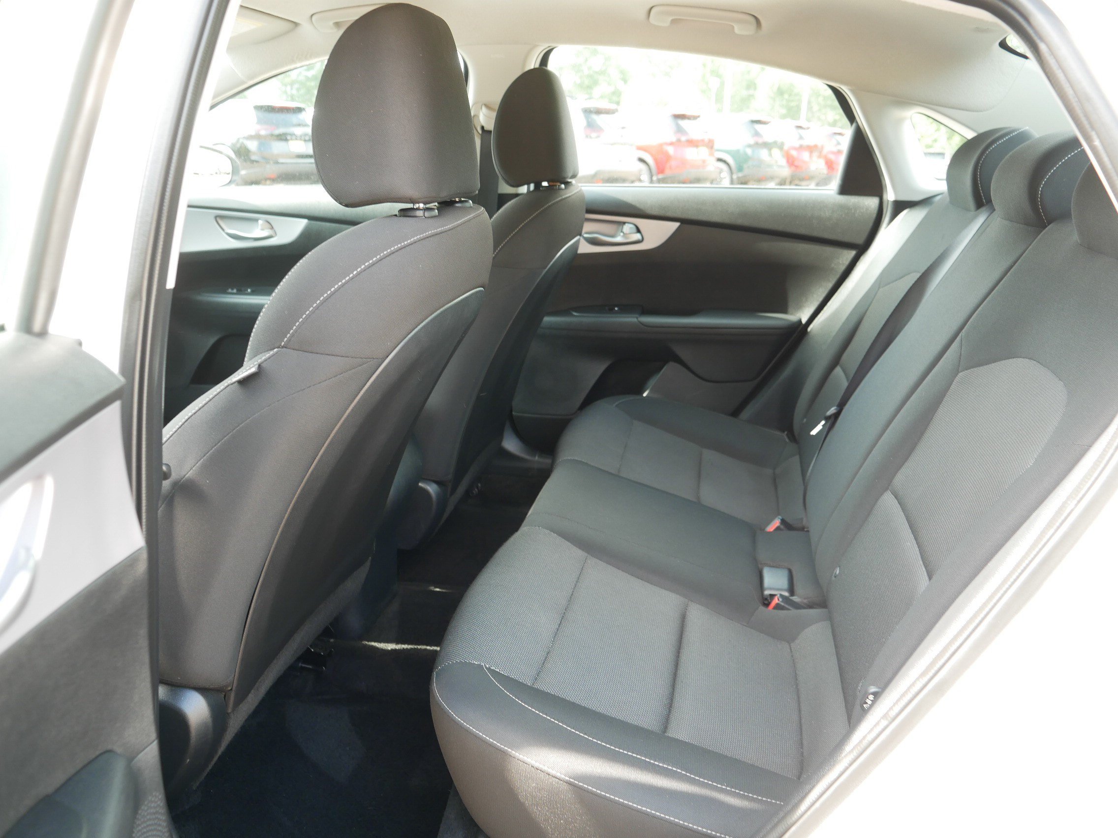 Certified 2024 Kia Forte LXS w/ LXS Technology Package FWD image 35