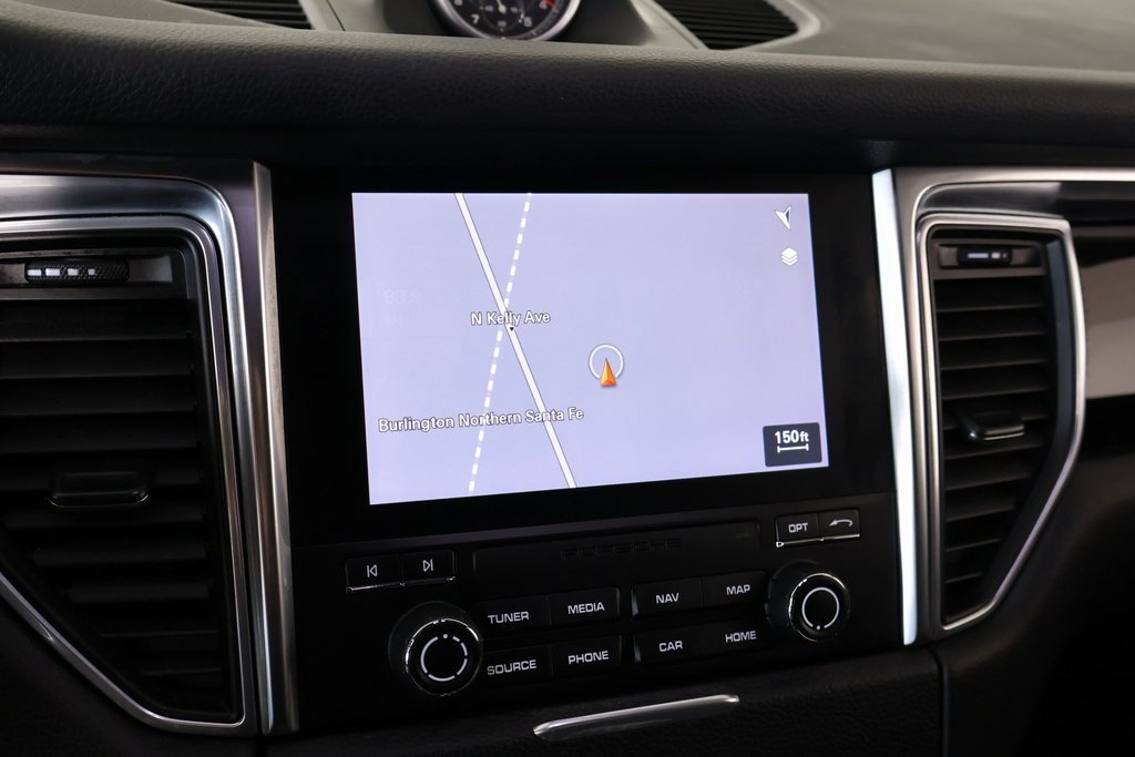 Used 2018 Porsche Macan image 7