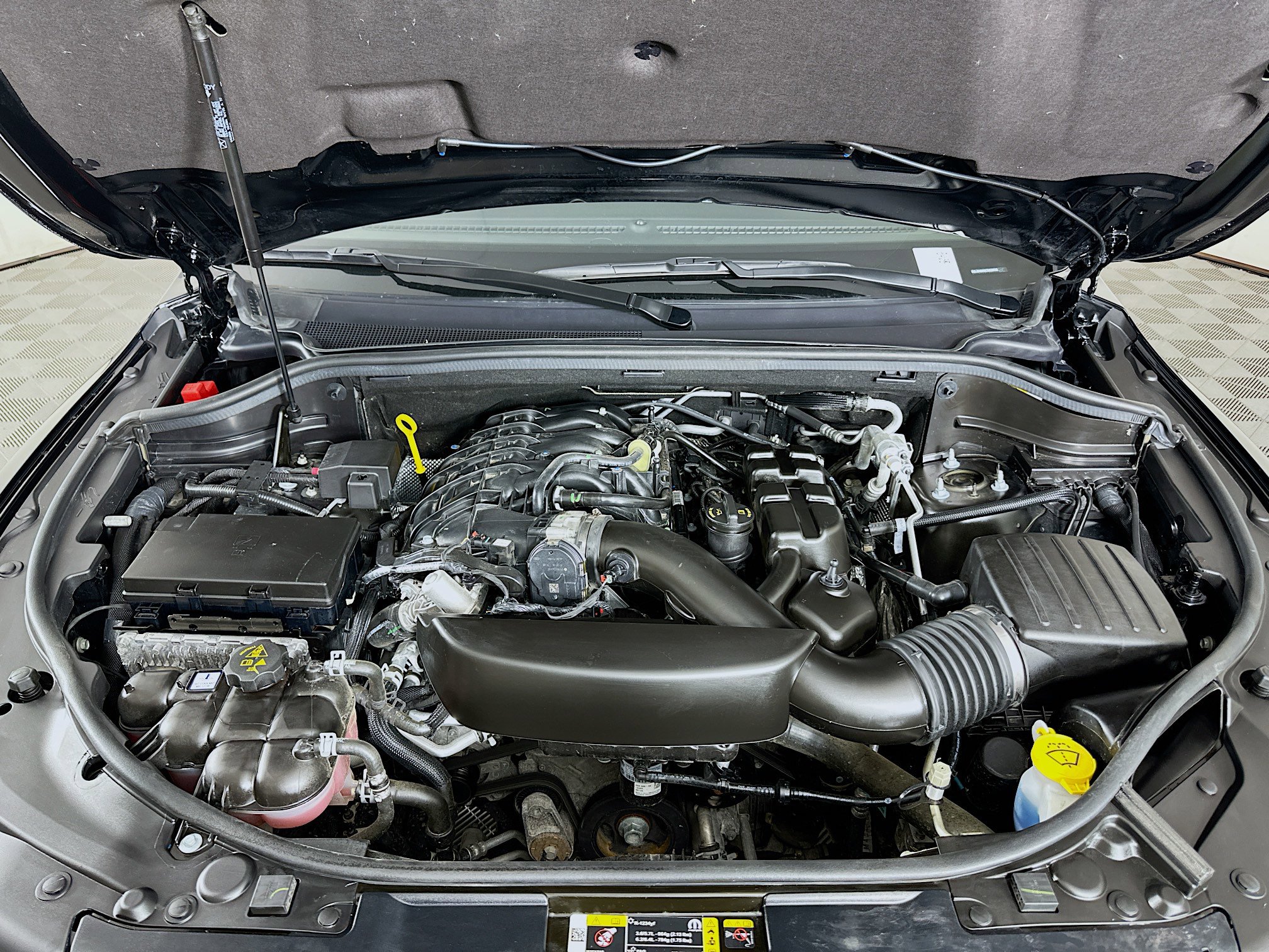 Used 2025 Dodge Durango GT AWD/4WD image 35