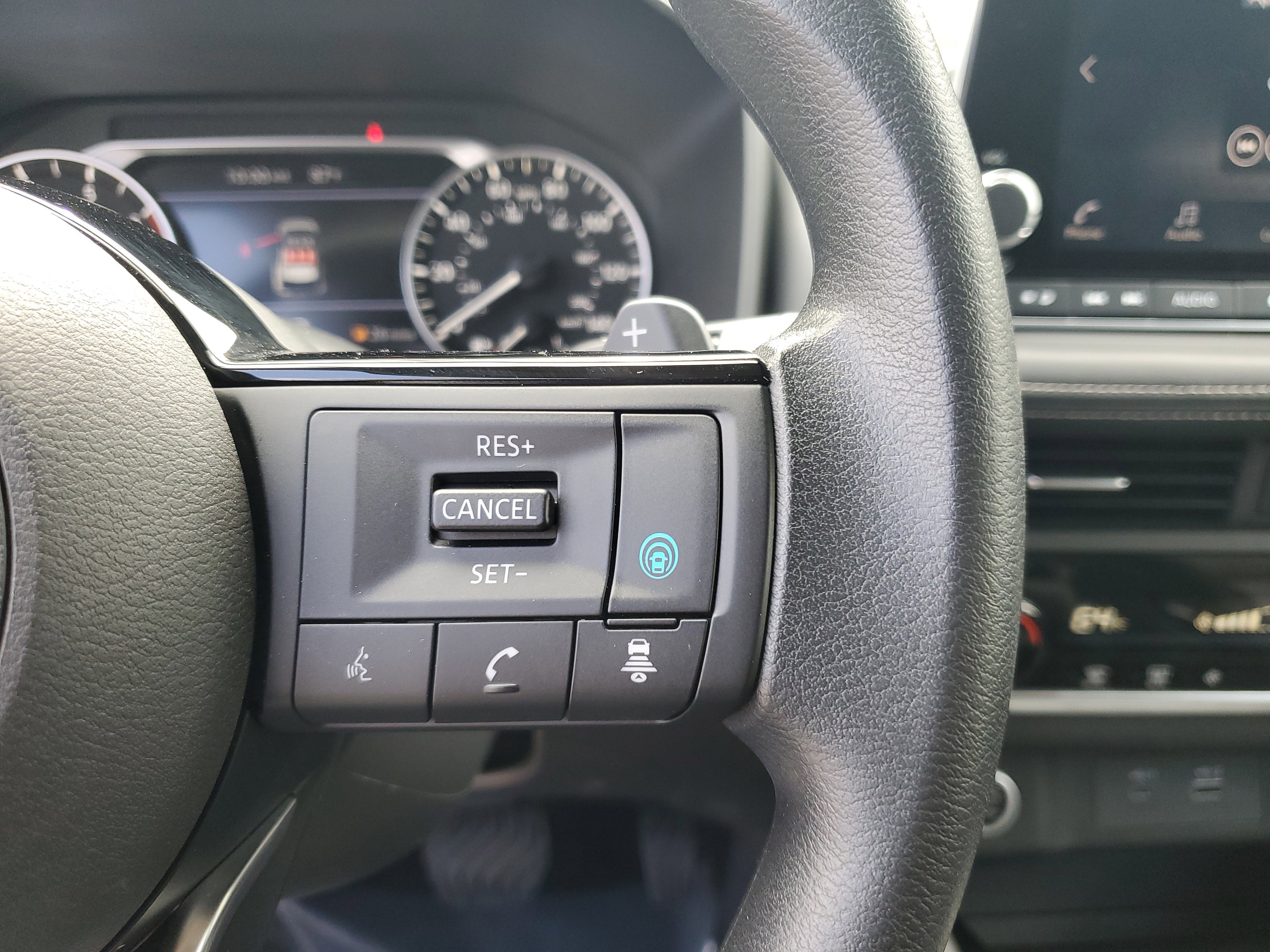 Certified 2023 Nissan Rogue SV image 19