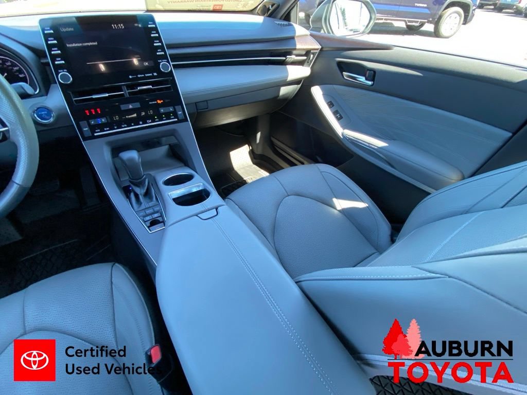 Certified 2019 Toyota Avalon Limited w/ Advanced Safety Package FWD image 25