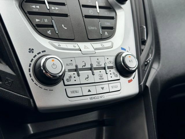 Used 2015 Chevrolet Equinox LT w/ Chrome Appearance Package image 13