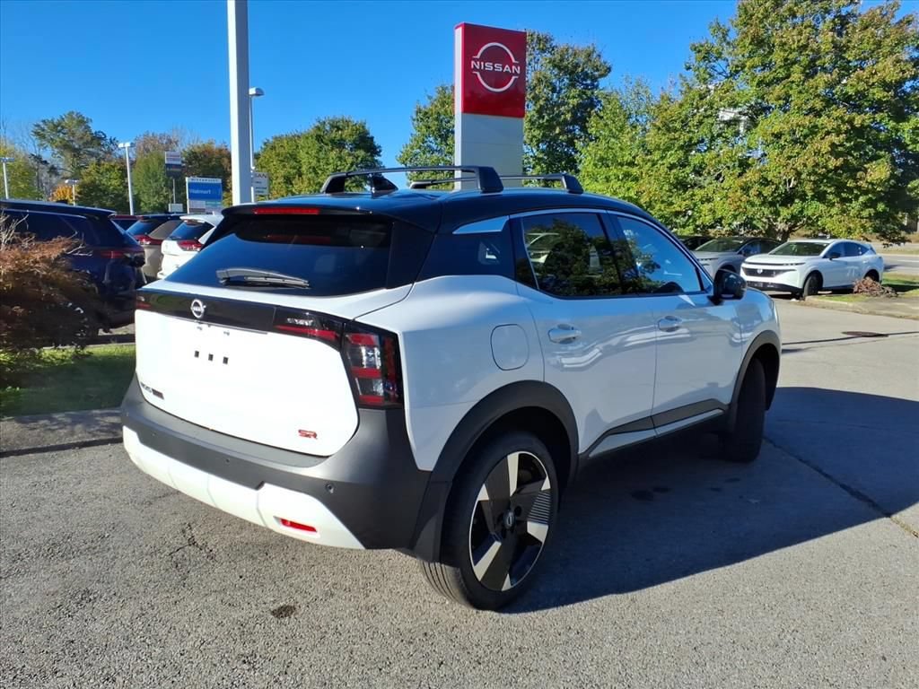 New 2026 Nissan Kicks SR FWD image 3