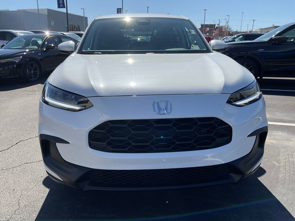 Used 2026 Honda HR-V LX image 2