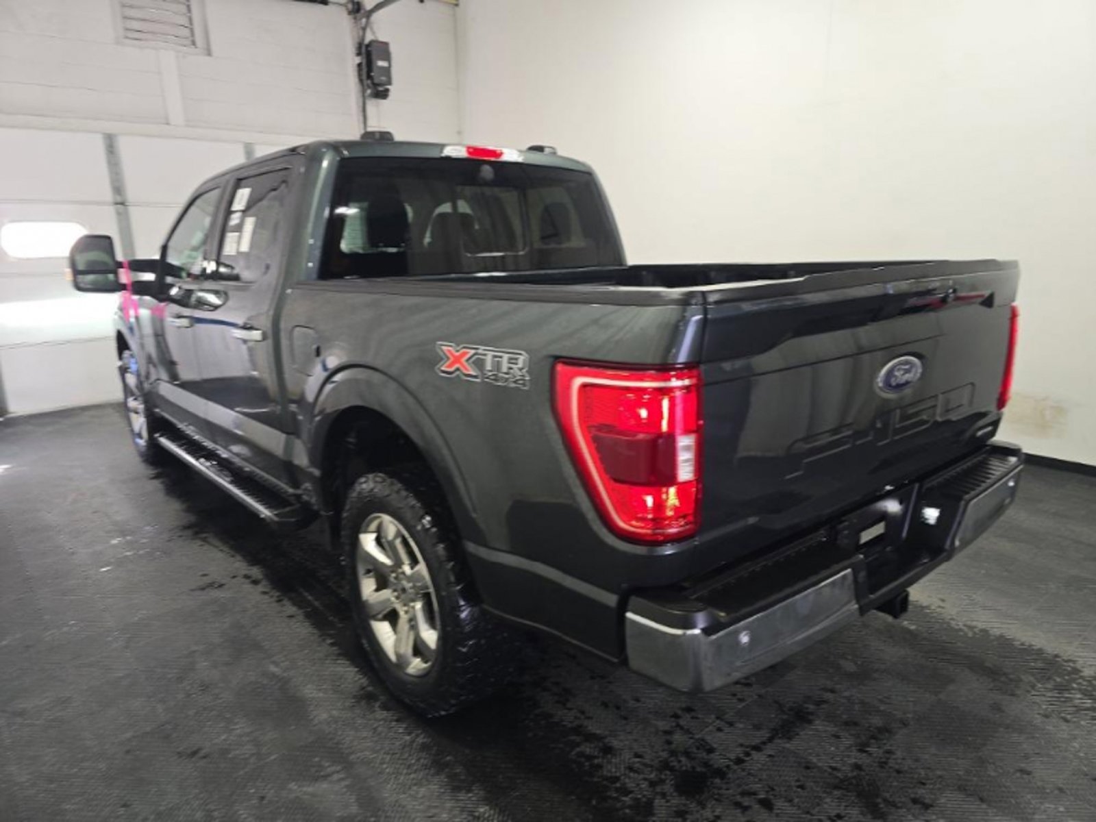 Used 2021 Ford F150 XLT w/ Equipment Group 302A High AWD/4WD image 6