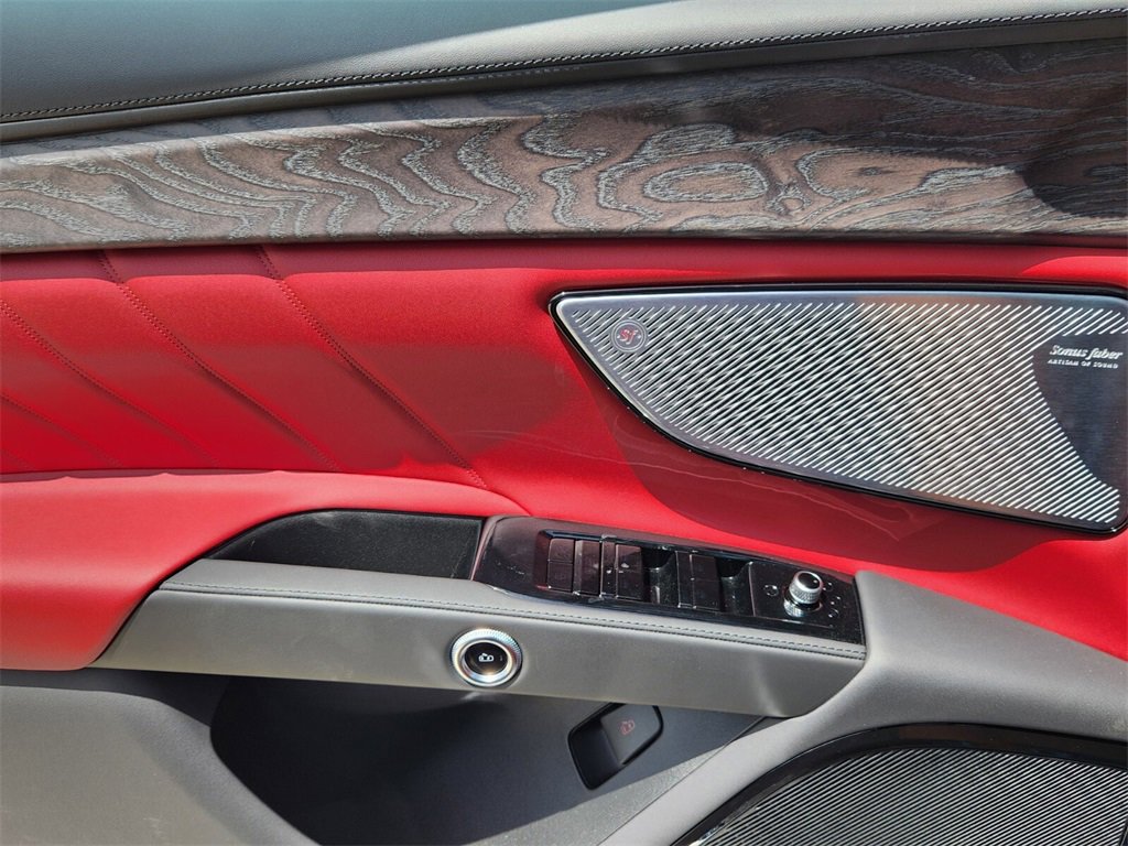 New 2025 Maserati Grecale GT image 15