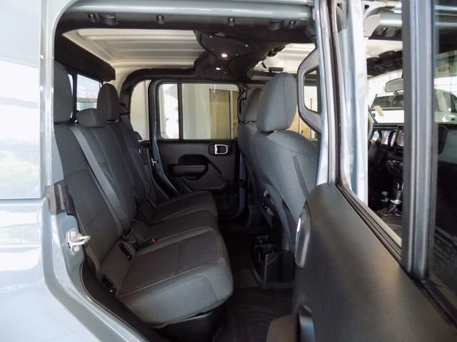 Certified 2024 Jeep Gladiator Sport AWD/4WD image 29