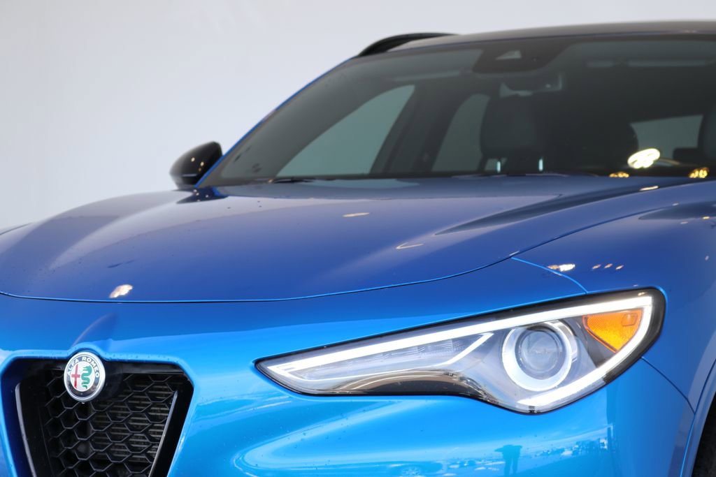 Used 2020 Alfa Romeo Stelvio Ti Sport w/ Quick Order Package 22S Sport image 11