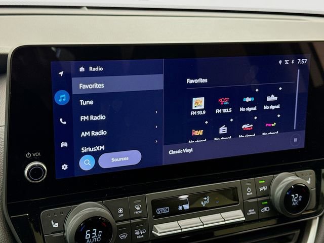 Used 2024 Toyota Grand Highlander XLE image 15