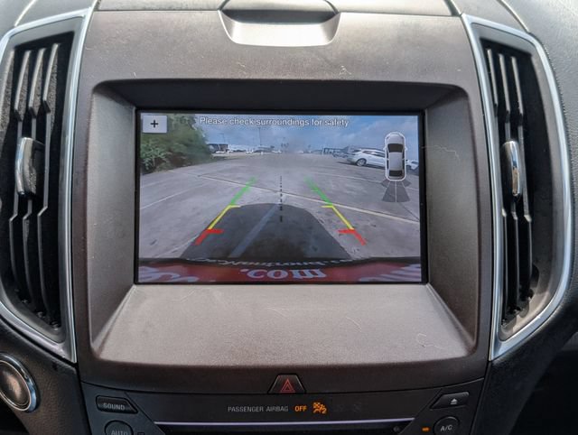Used 2019 Ford Edge Titanium FWD image 20