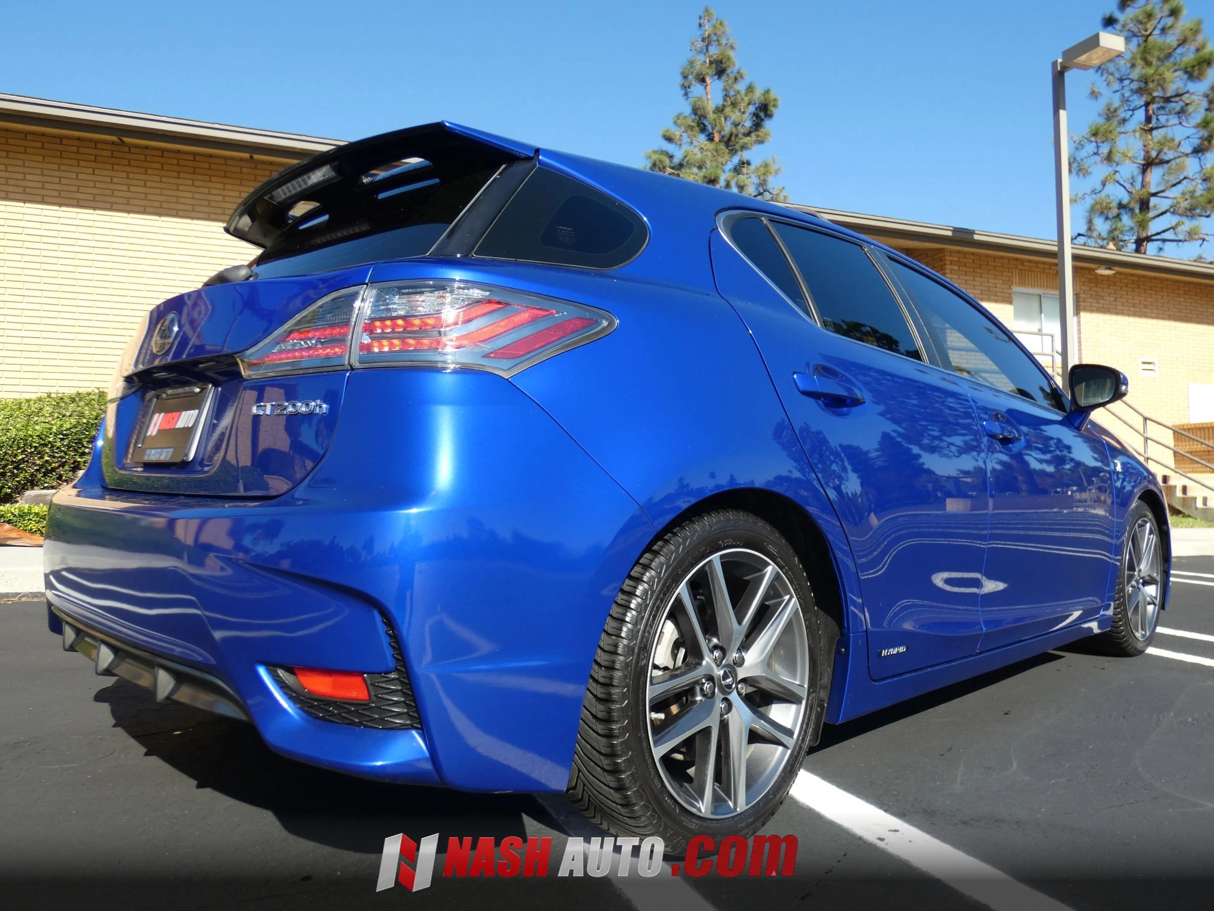 Used 2014 Lexus CT 200h w/ F Sport w/Nuluxe Interior FWD image 8