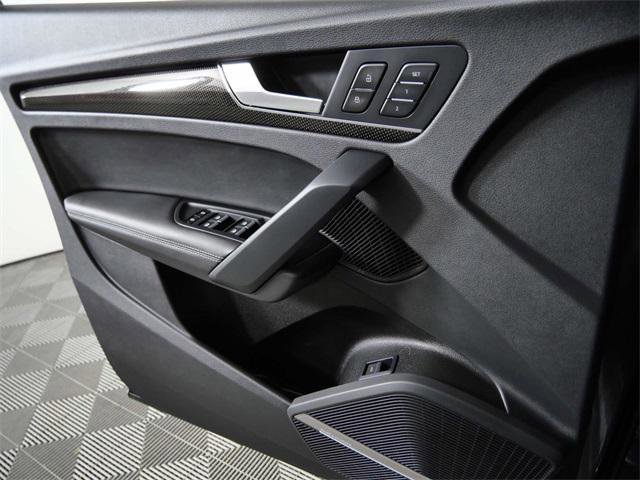 Used 2022 Audi SQ5 Prestige w/ Prestige Package image 27